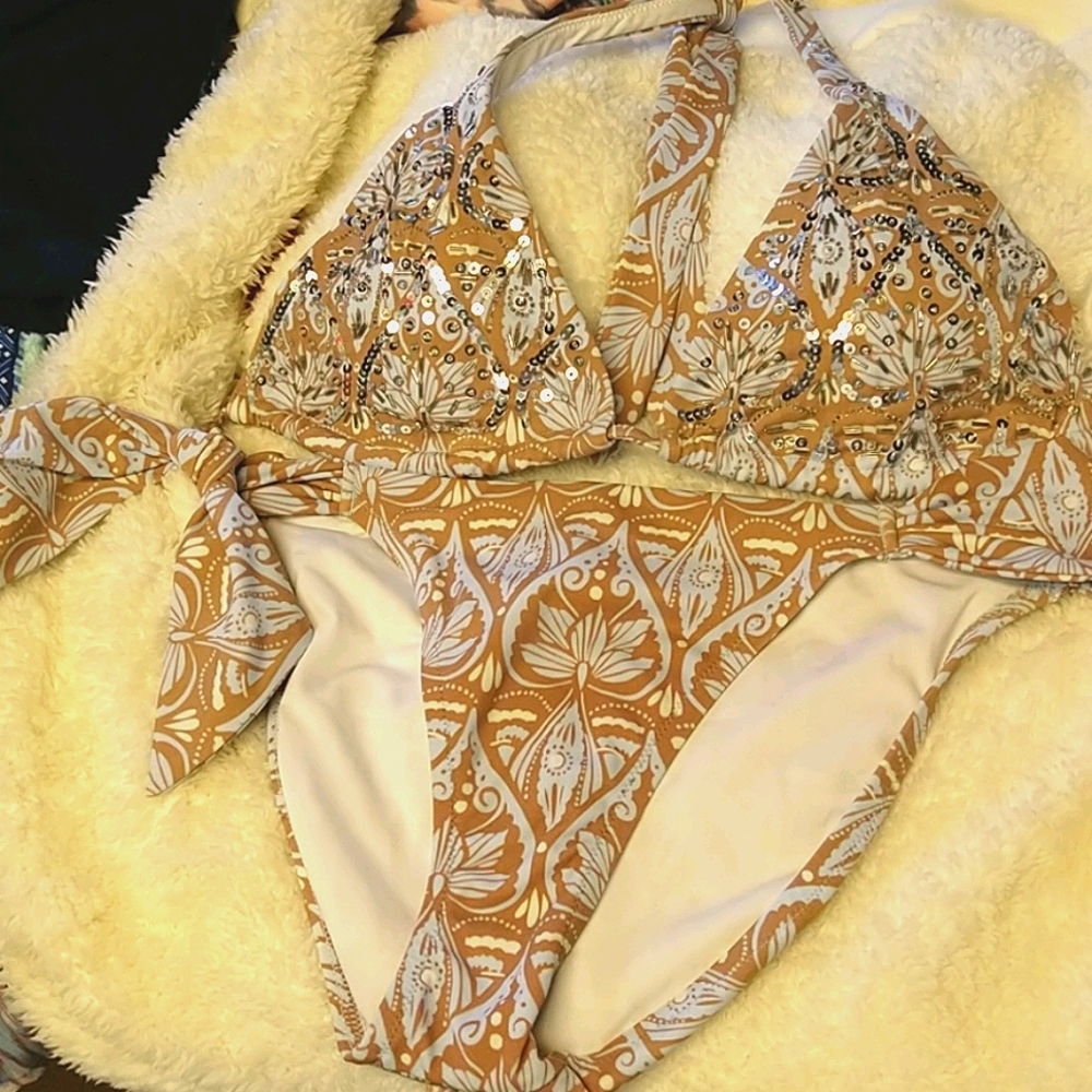 Victoria's Secret 2 piece swimsuit
